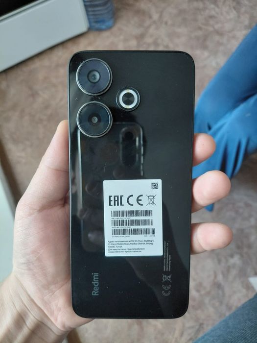 Продам Redmi 13 256/8