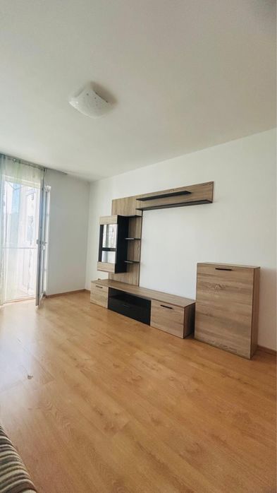 Inchiriez apartament 2 camere