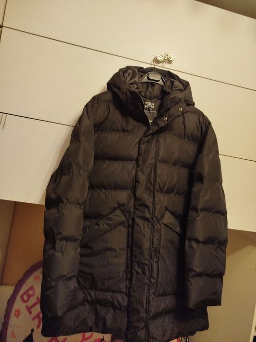 Продам женскую куртку