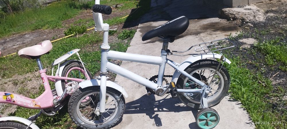 Велики.в хорошем состоянии