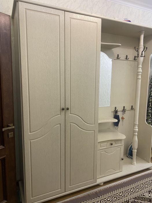 СРОЧНО Продам мебель прихошки