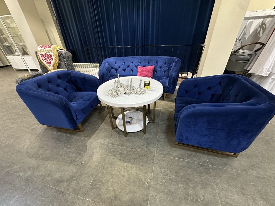 Продам Диван и кресло