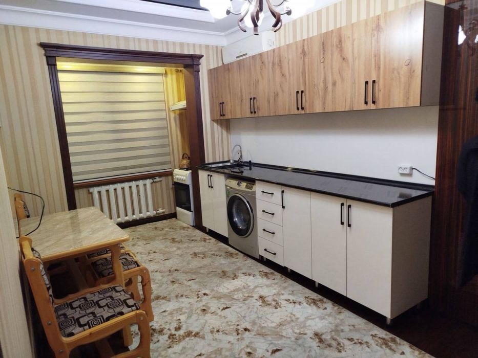 Дархан 2-комнат 2-этаж 9-этажка