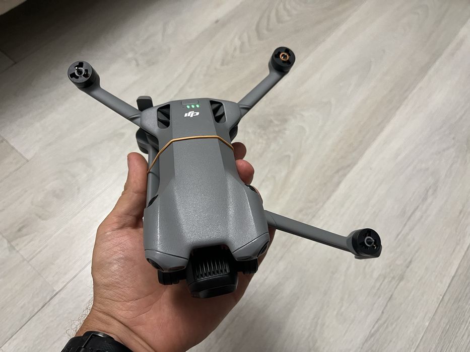 Drona dji mini 5 pro