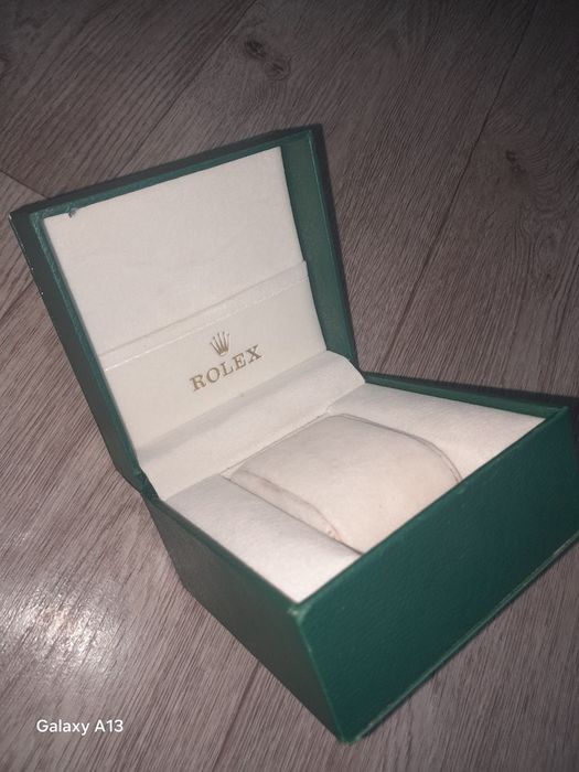 Продам коробку от ROLEX