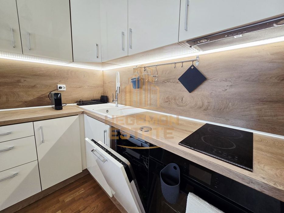 Дава се под наем Двустаен апартамент в к.к. Св.Св. Константин и Елена - 77 кв.м за 800 € - Снимка #4