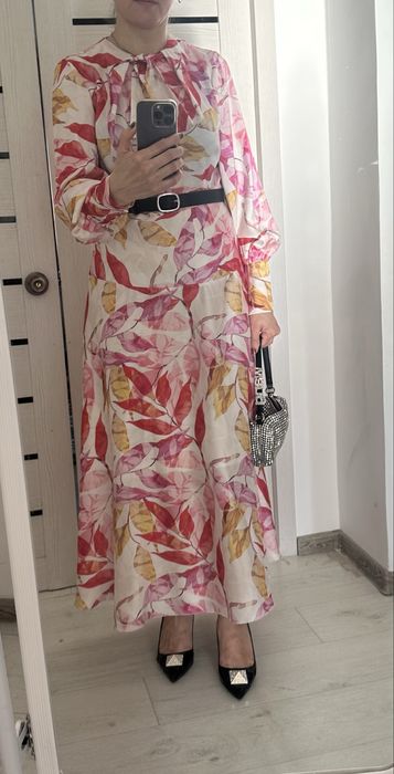 Продам пальто и платье