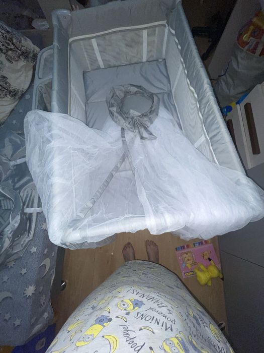 Продам кровать-манеж