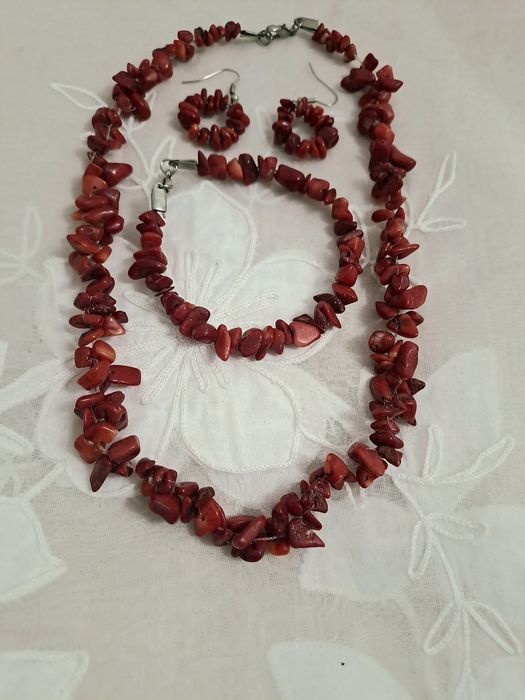 Комплект бижута от корал гр. Димитровград • OLX.bg