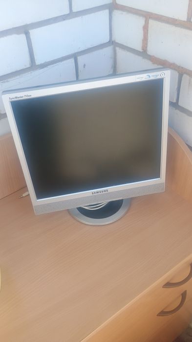 Монитор Samsung sync
