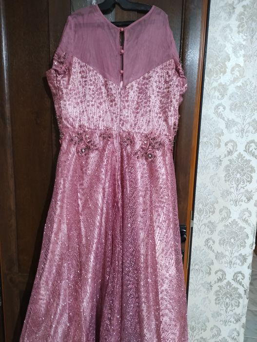 Розова рокля ххL