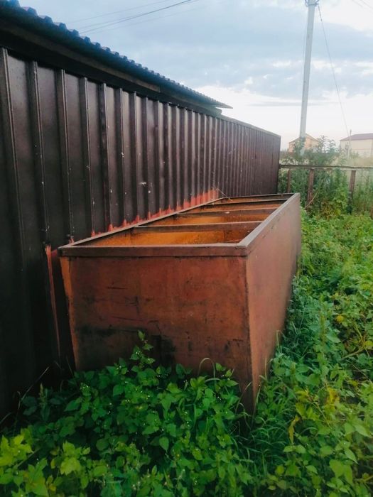 Продам бак в отличном состоянии