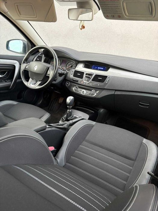 RENAULT Laguna 2014 — imagine 5