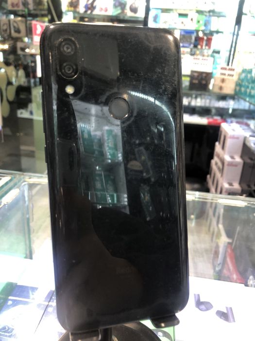 Xiomi not 7 32gb  srochna sotiladi!