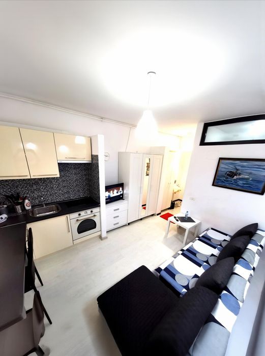Studio de Închiriat