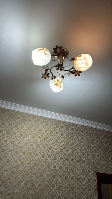 Лампочкаларымен бірге сатылады!!!