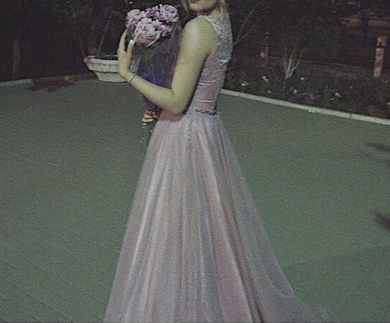 Продам вечернее платья(ручная работа)