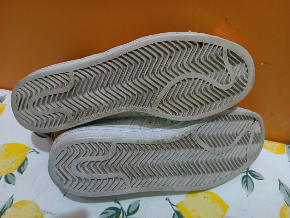 Adidas N 37,5 Superstar кожени