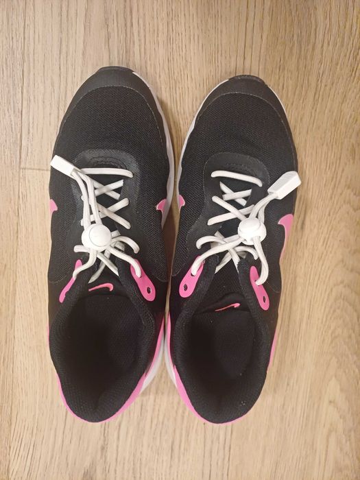 Nike Revolution 7 обувки, 32 номер