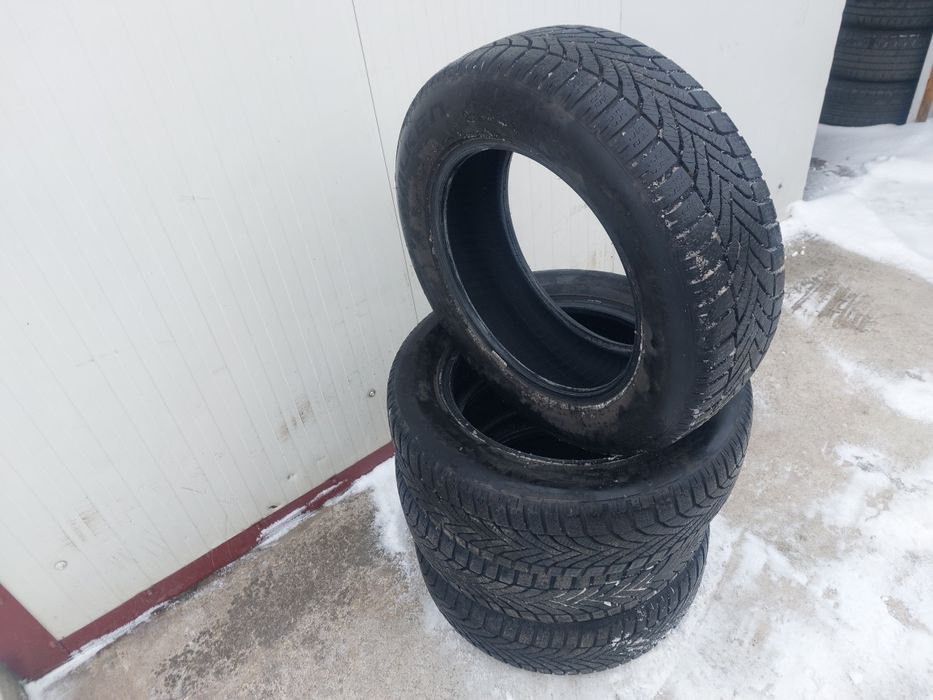 135 lei bucata! Set anvelope M+S/IARNA 205 60 r16 Falken 2022! 7 mm