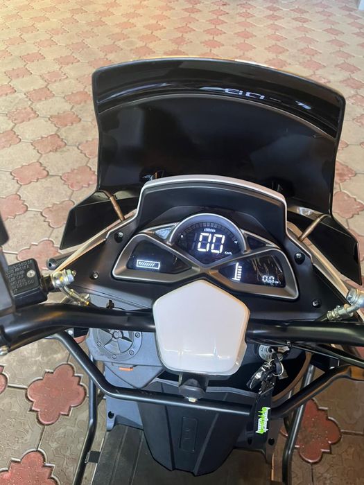 Продам мопед макси