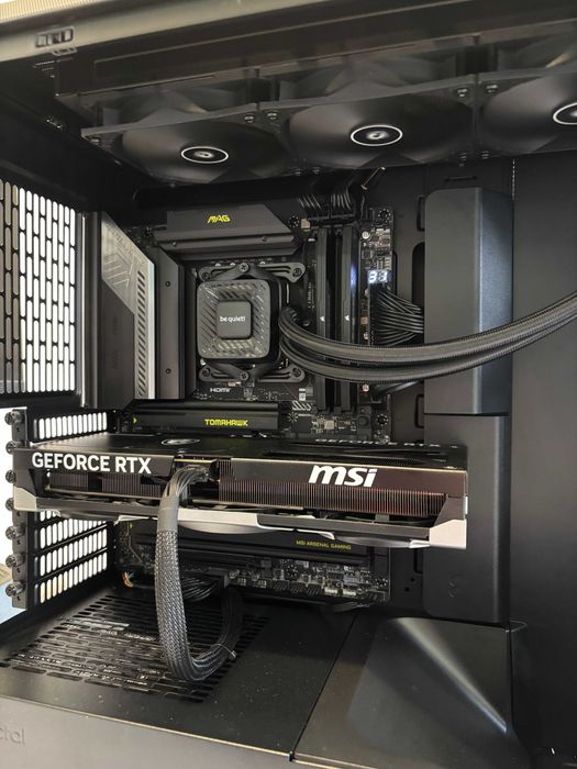 Геймърски компютър Intel Core Ultra 7 265KF, RTX 5070 12GB, 64GB ram