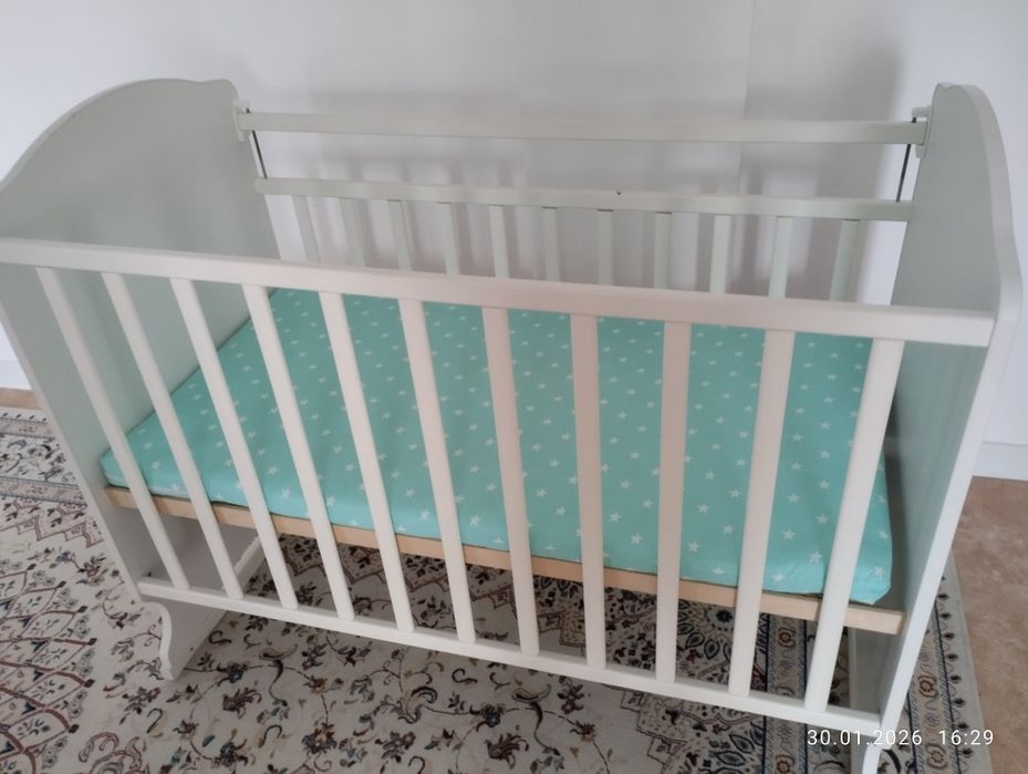 Кровать детская, качалка