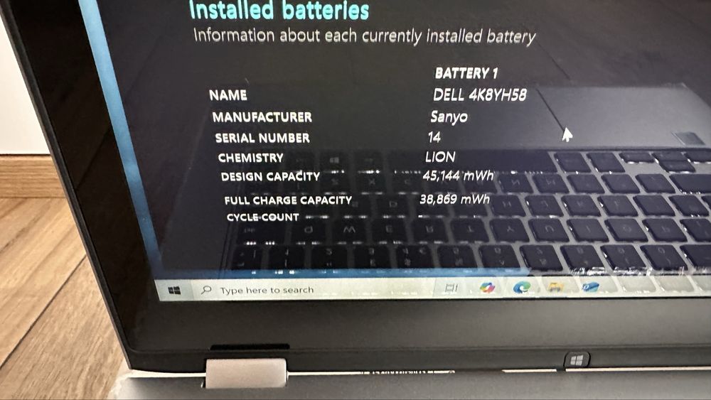 Лаптоп / Таблет  Dell Inspiran 7359 2-in-1 Тъч Intel i5-6200u 8GB RAM 275GB SSD Windows 10/ + Посалка