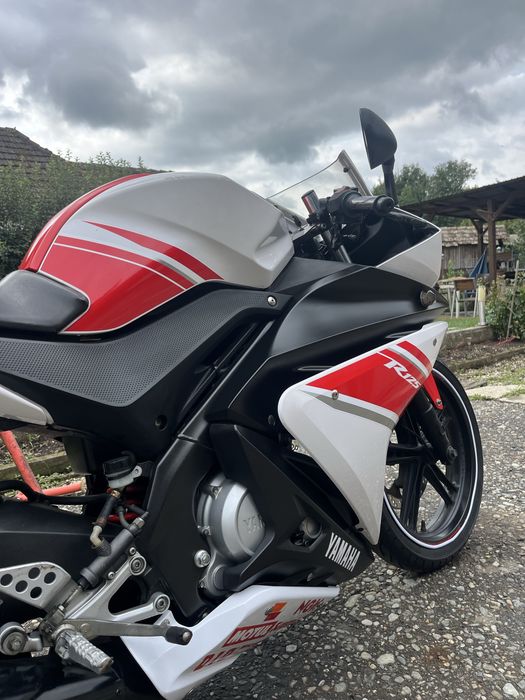 Yamaha yzf r125 SPECIAL MODEL World. GP. 60th Anniversary 2011