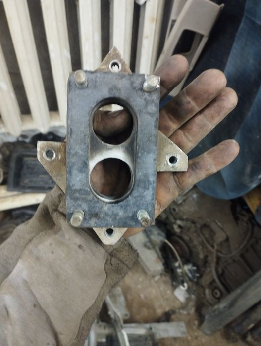 Продам запчасти для ауди 80-90