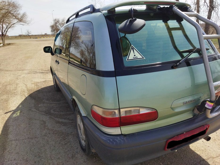 Продам Тойота Эстима Эмина