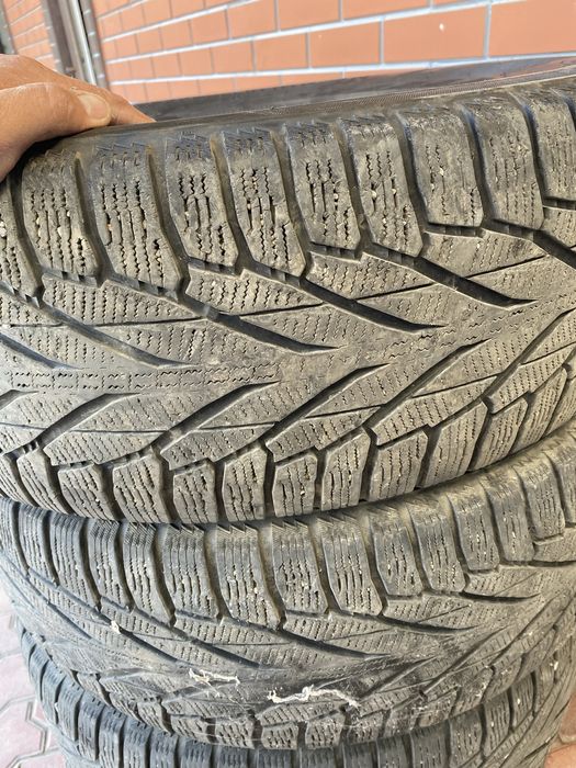 Продам шины на джип 265/65/17