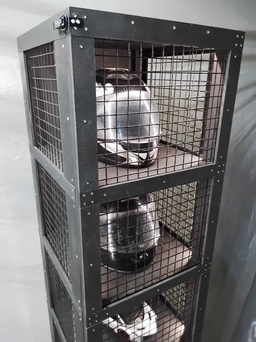 Dulap vestiar tip fiset pentru casti moto