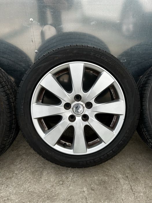 Оригинални джанти Toyota 5x114.3 17цола зимни гуми