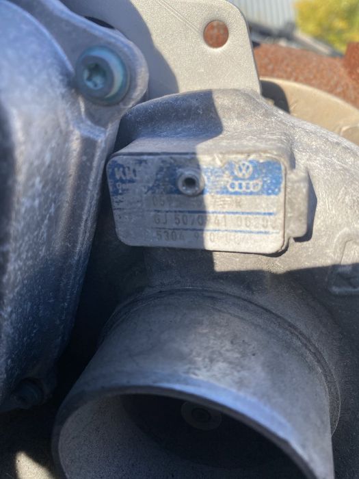 Турбина Audi 3.0TDI 233кс