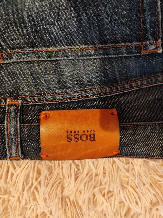 Дънки BOSS тъмно сини