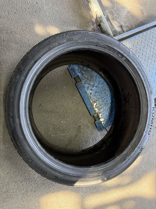 275/35 R20 +245/40 R20 KUMHO WINTERCRAFT anvelope iarna MERCEDES Sclas