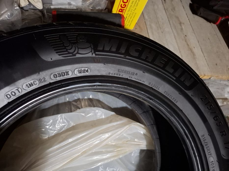 Vand cauciucuri noi Michelin Primacy 4 de vara