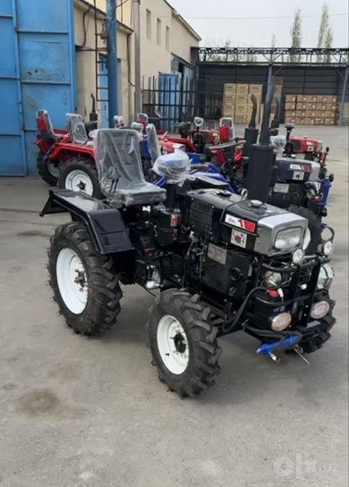 Mini traktor 24 ot kuchi Dizel Yangi