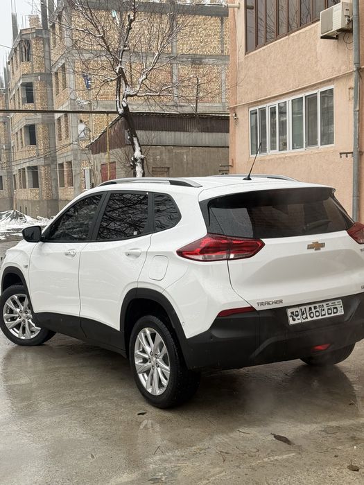 Treker 2 ltz sotiladi