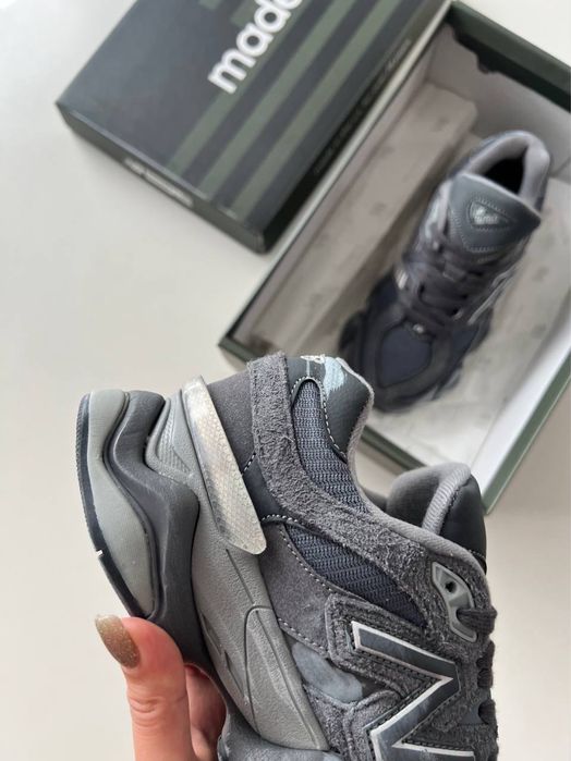 Отново New Balance 9060 Magnet