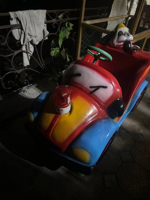 Детский машинка атраксион