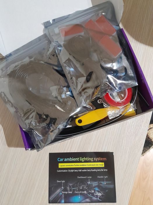 Vând kit lumini ambientale