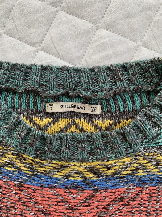 Продам  подросткивый свитер фирмы «Pull&bear”