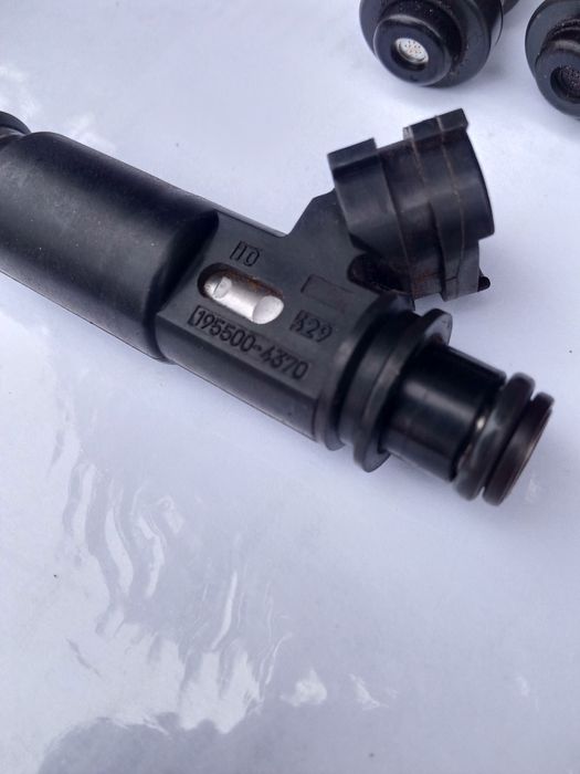 Форсунки Pajero  6G 75