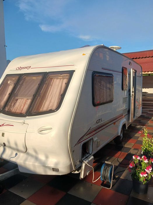 Vind Caravana  eldis 524  2002 adusa  recent din anglia lia