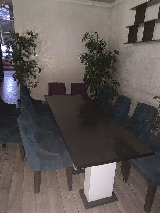 Диваны для заведение срочно