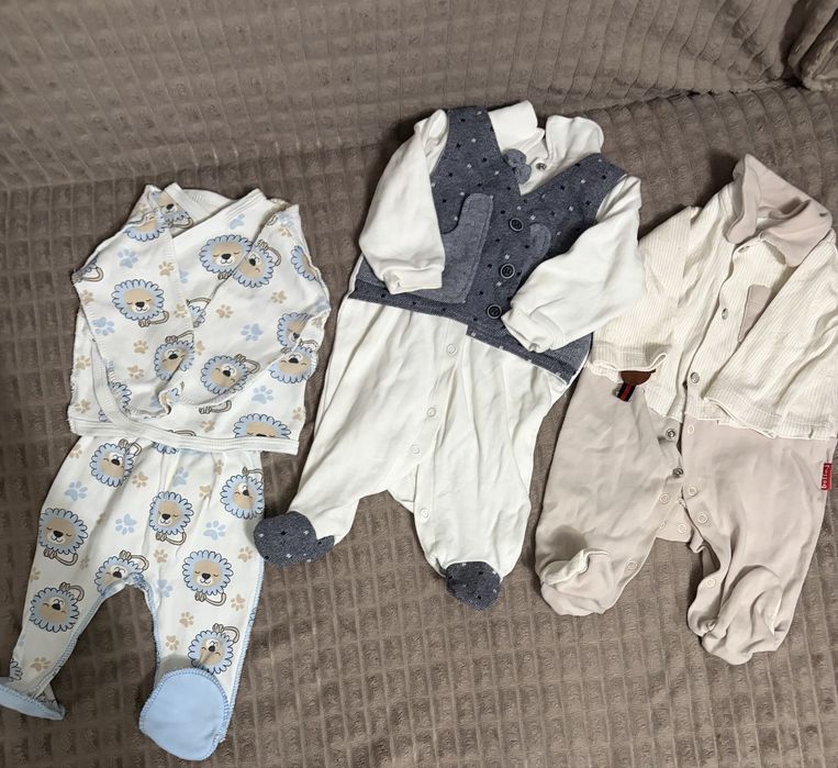 Продам Детские вещи