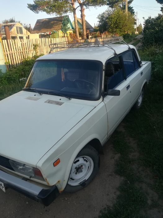 Продам автомобиль ваз 2105