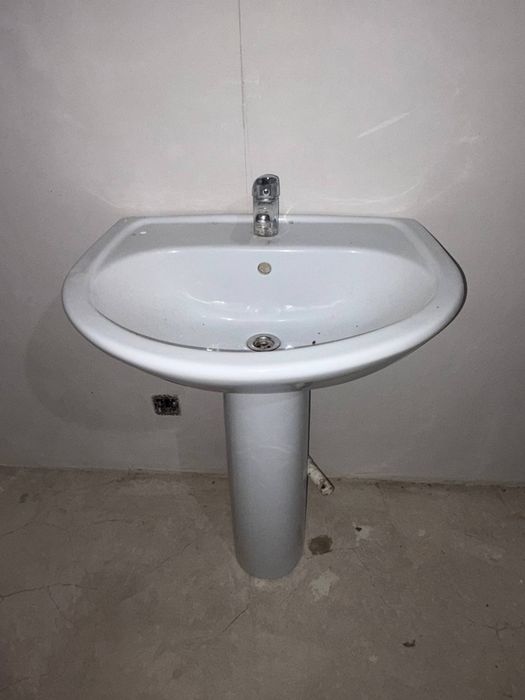 Продам раковину бу